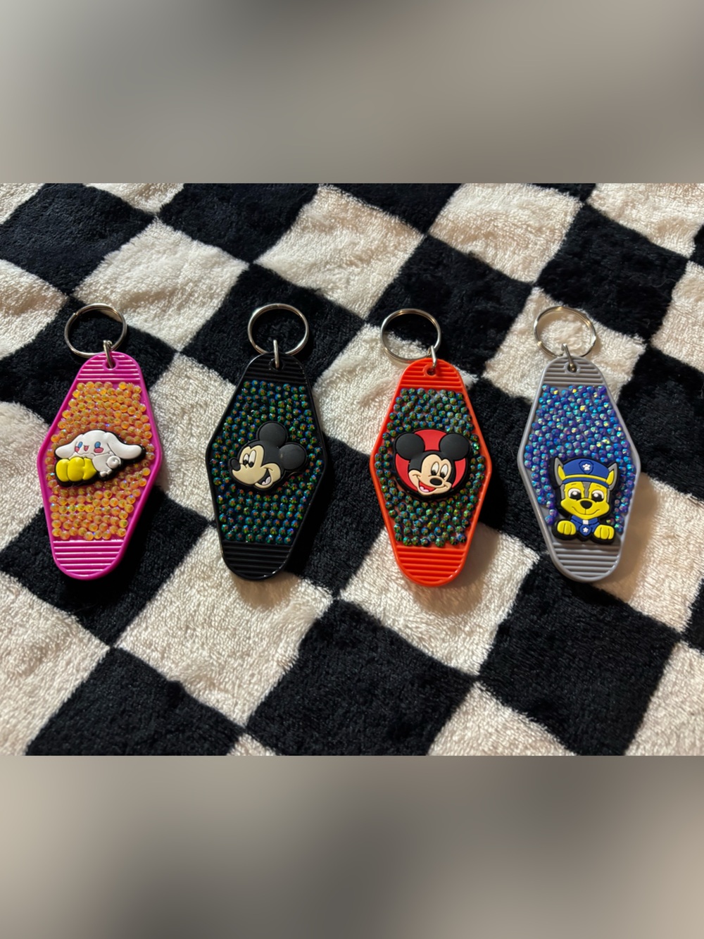 4 kids keychains